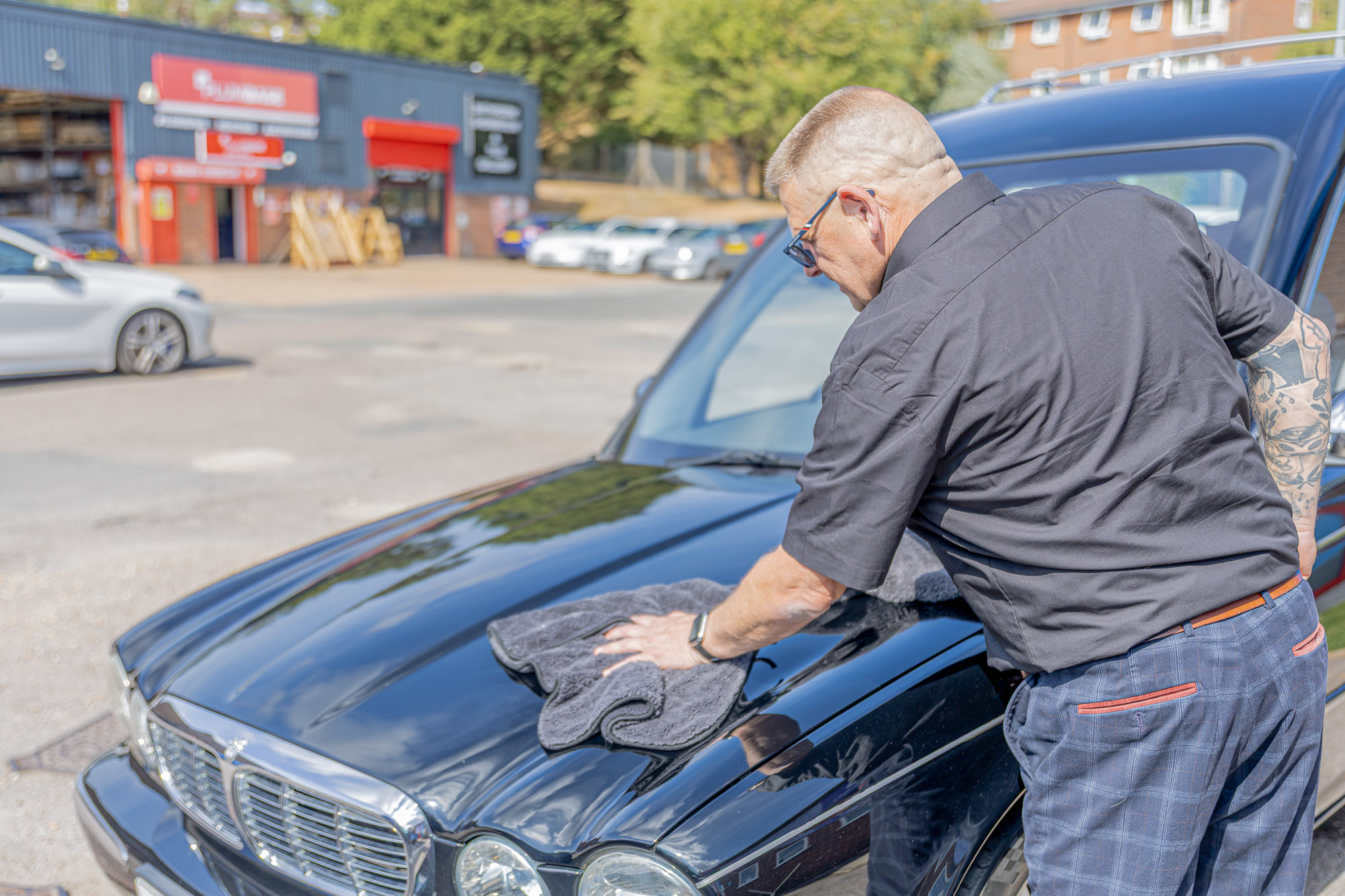 Andy carefully preparing the Wealden hearse