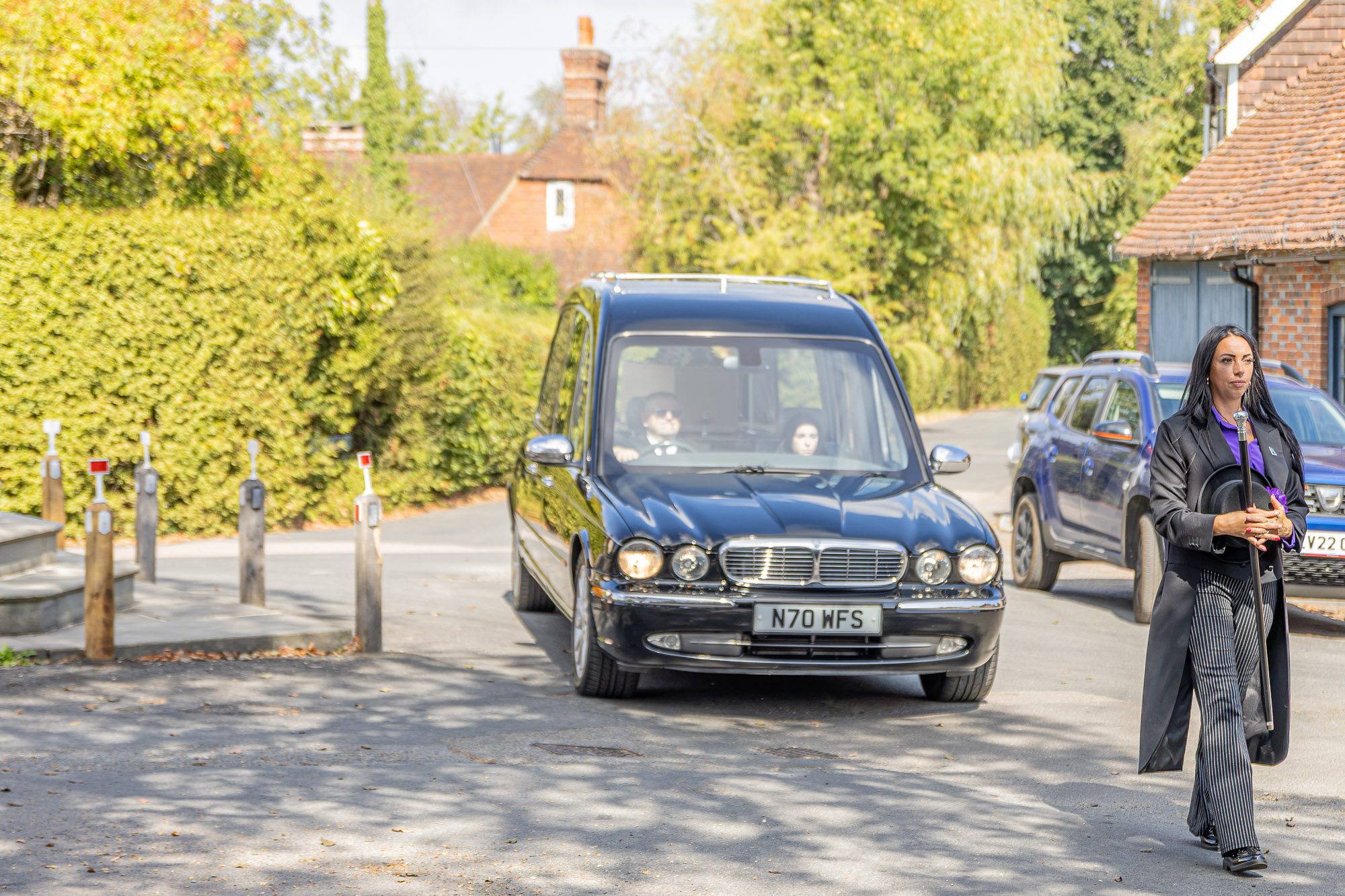Stacie leading the Wealden hearse on a funeral journey